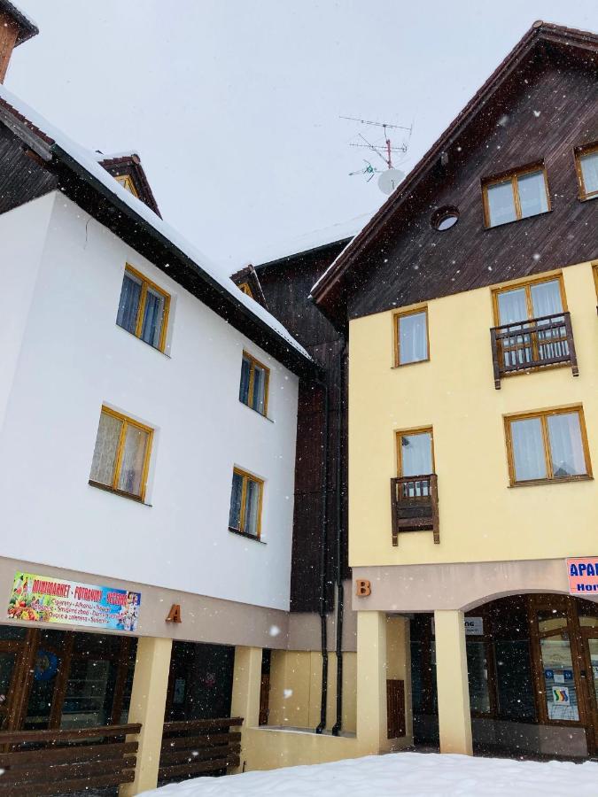 Horni Namesti Rokytnice nad Jizerou Eksteriør billede